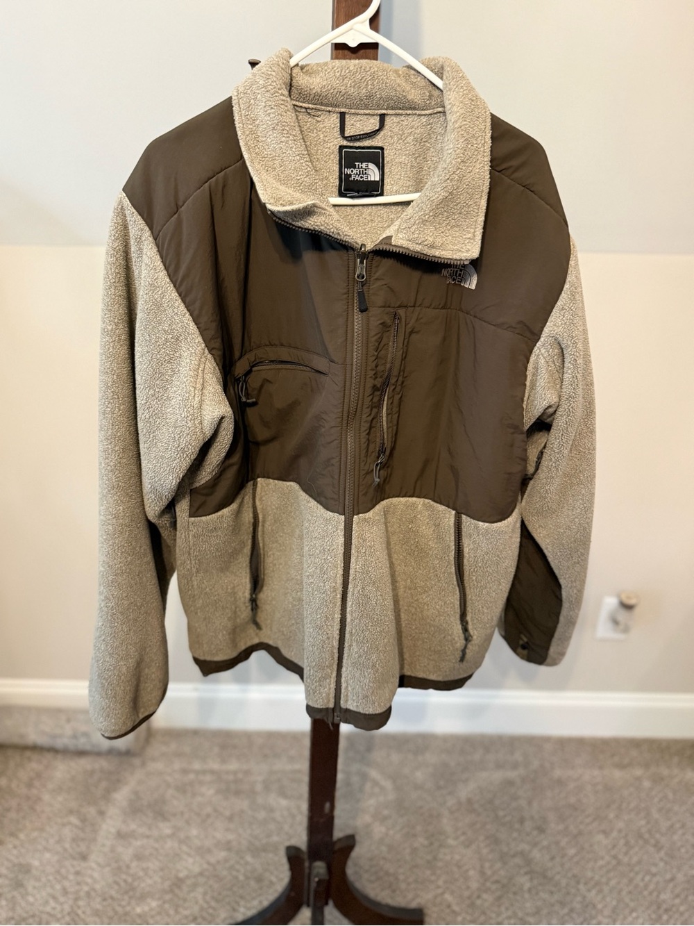 The North Face Men’s Taupe and Olive Teddy Fleece Jacket